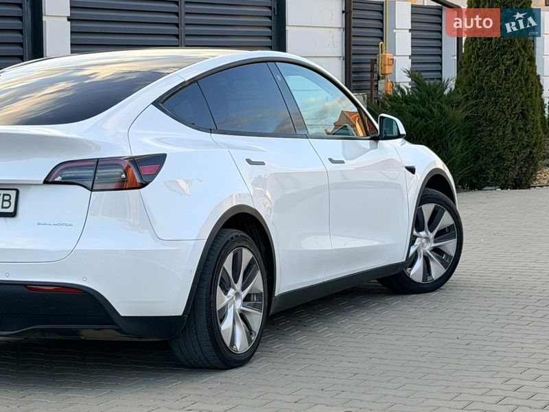 Внедорожник / Кроссовер Tesla Model Y 2022 в Одессе