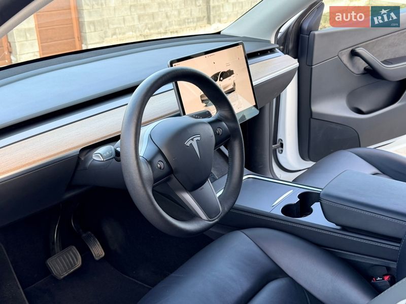 Внедорожник / Кроссовер Tesla Model Y 2022 в Одессе