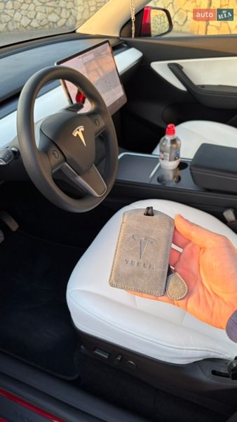 Внедорожник / Кроссовер Tesla Model Y 2022 в Львове фото 12 Внедорожник / Кроссовер Tesla Model Y 2022 в Львове