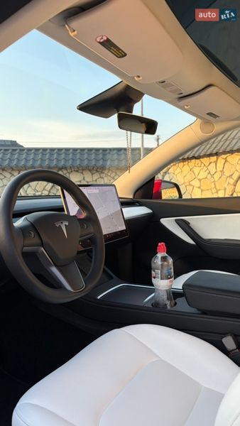 Внедорожник / Кроссовер Tesla Model Y 2022 в Львове фото 13 Внедорожник / Кроссовер Tesla Model Y 2022 в Львове