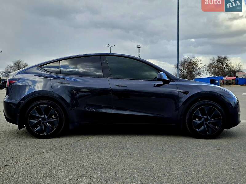 Внедорожник / Кроссовер Tesla Model Y 2024 в Днепре фото 14 Внедорожник / Кроссовер Tesla Model Y 2024 в Днепре