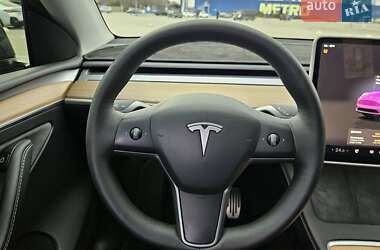 Внедорожник / Кроссовер Tesla Model Y 2024 в Днепре