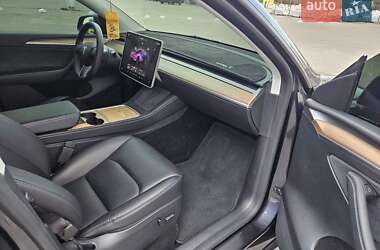 Внедорожник / Кроссовер Tesla Model Y 2024 в Днепре