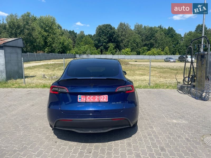 Позашляховик / Кросовер Tesla Model Y 2021 в Трускавці