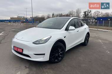 Внедорожник / Кроссовер Tesla Model Y 2023 в Киеве
