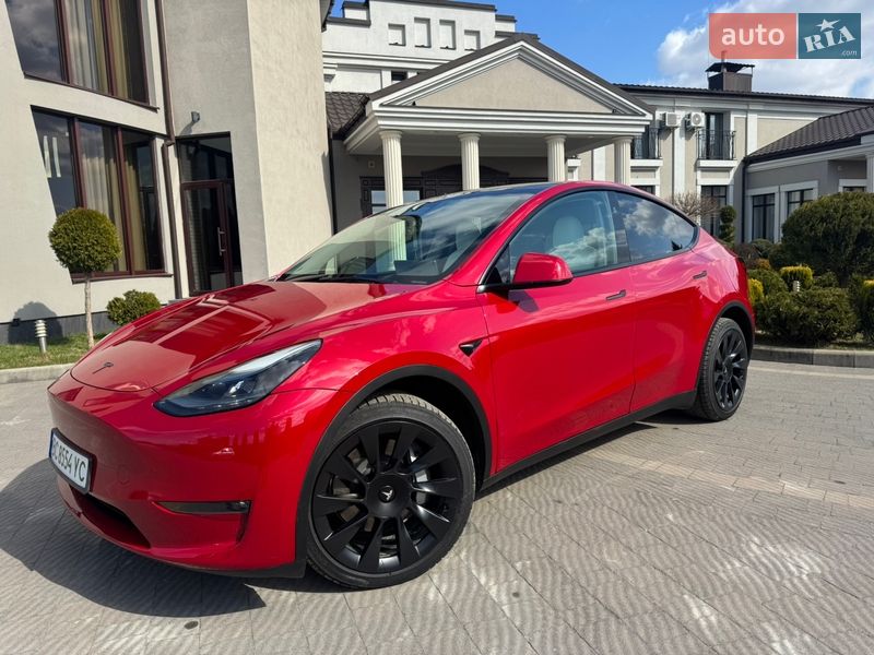 Внедорожник / Кроссовер Tesla Model Y 2023 в Стрые