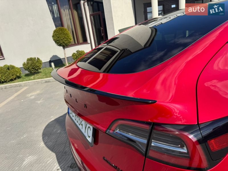 Внедорожник / Кроссовер Tesla Model Y 2023 в Стрые
