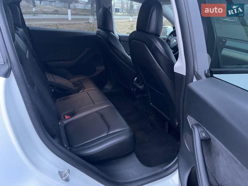 Позашляховик / Кросовер Tesla Model Y 2022 в Переяславі