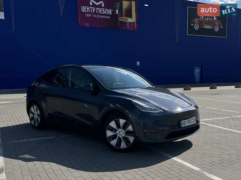 Внедорожник / Кроссовер Tesla Model Y 2021 в Виннице