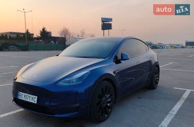 Внедорожник / Кроссовер Tesla Model Y 2021 в Львове