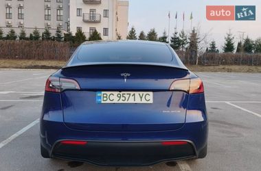 Внедорожник / Кроссовер Tesla Model Y 2021 в Львове