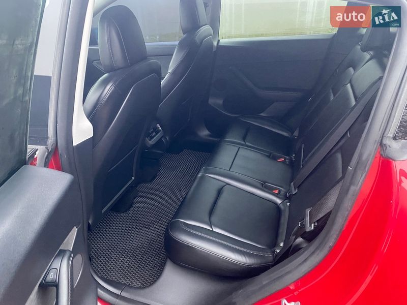 Внедорожник / Кроссовер Tesla Model Y 2022 в Тараще фото 13 Внедорожник / Кроссовер Tesla Model Y 2022 в Тараще