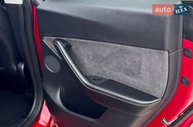 Внедорожник / Кроссовер Tesla Model Y 2021 в Кременчуге