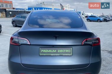 Внедорожник / Кроссовер Tesla Model Y 2023 в Киеве