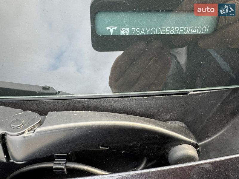 Внедорожник / Кроссовер Tesla Model Y 2024 в Днепре