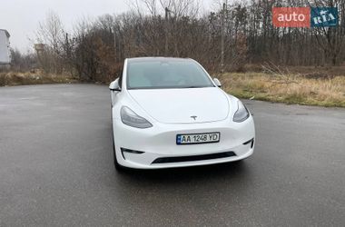 Внедорожник / Кроссовер Tesla Model Y 2022 в Киеве