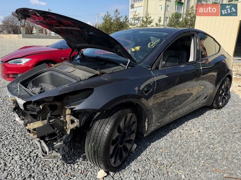 Позашляховик / Кросовер Tesla Model Y 2022 в Дрогобичі