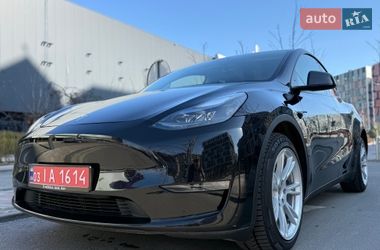 Внедорожник / Кроссовер Tesla Model Y 2023 в Киеве
