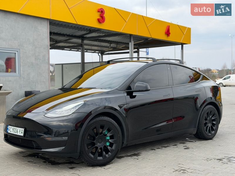 Внедорожник / Кроссовер Tesla Model Y 2020 в Луцке