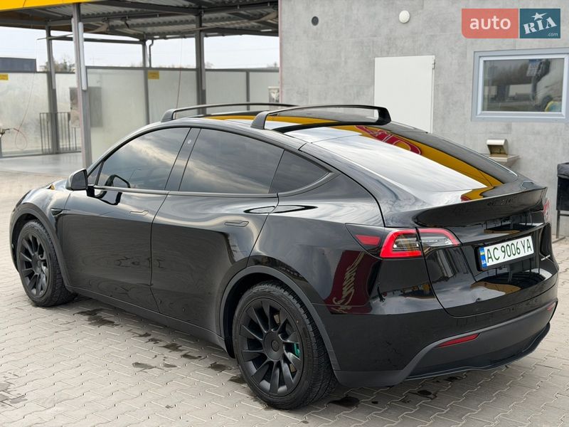 Внедорожник / Кроссовер Tesla Model Y 2020 в Луцке