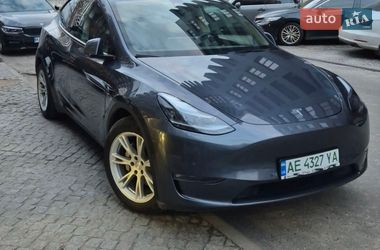 Внедорожник / Кроссовер Tesla Model Y 2022 в Киеве