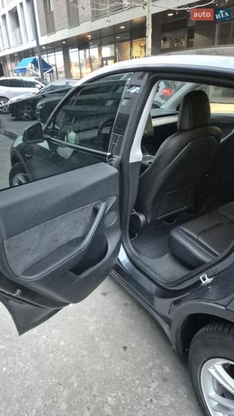 Внедорожник / Кроссовер Tesla Model Y 2022 в Киеве