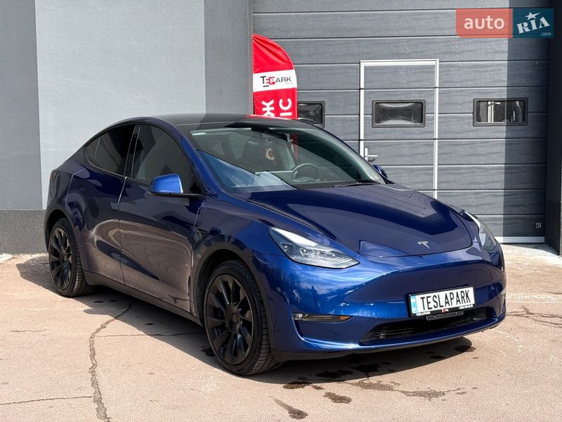 Внедорожник / Кроссовер Tesla Model Y 2023 в Киеве