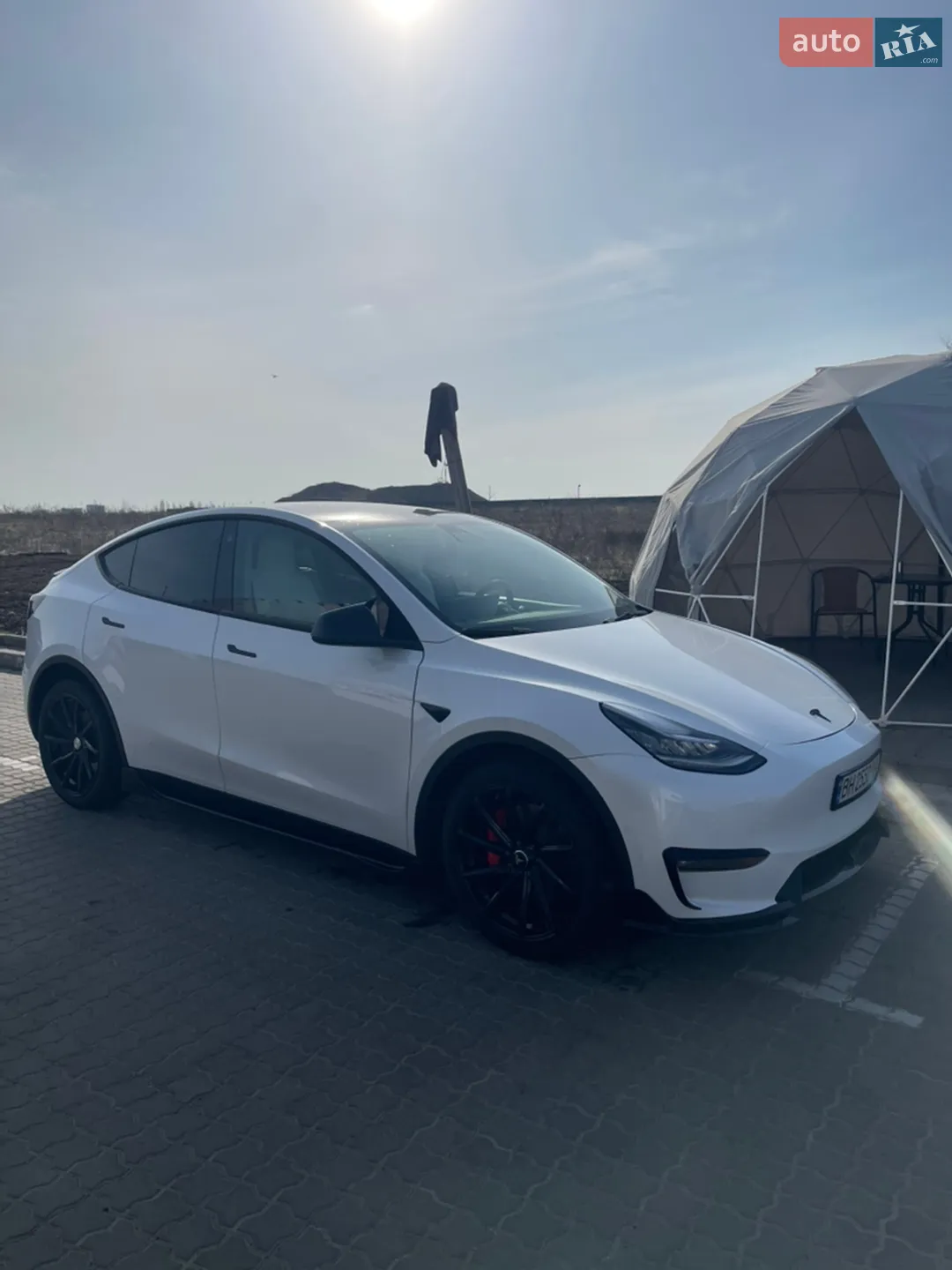 2021 Tesla Model Y - мініатюра 3