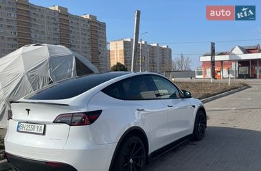 Внедорожник / Кроссовер Tesla Model Y 2021 в Черноморске