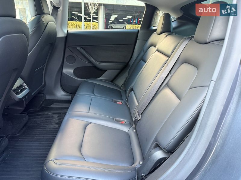 Внедорожник / Кроссовер Tesla Model Y 2022 в Киеве фото 29 Внедорожник / Кроссовер Tesla Model Y 2022 в Киеве