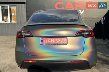 Внедорожник / Кроссовер Tesla Model Y 2024 в Киеве