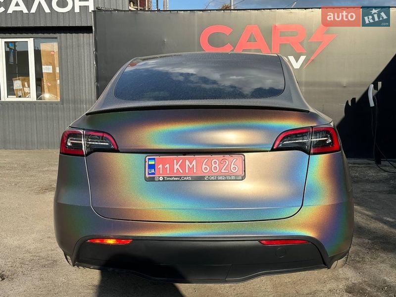 Внедорожник / Кроссовер Tesla Model Y 2024 в Киеве