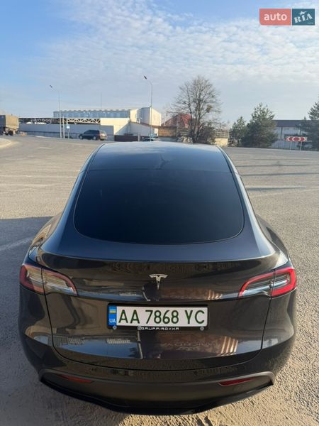 Внедорожник / Кроссовер Tesla Model Y 2024 в Буче