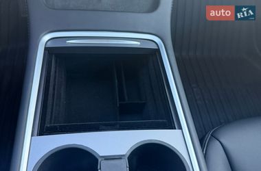 Внедорожник / Кроссовер Tesla Model Y 2024 в Буче