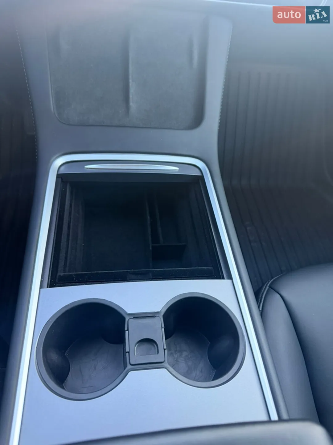 2024 Tesla Model Y - мініатюра 46