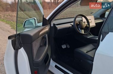 Внедорожник / Кроссовер Tesla Model Y 2023 в Львове