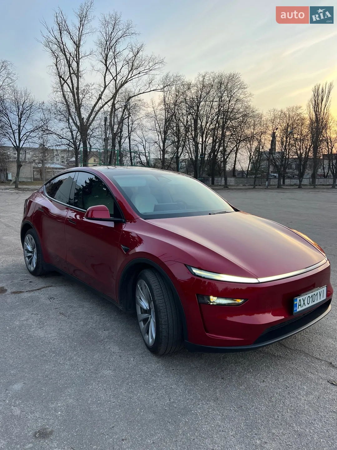 2025 Tesla Model Y - мініатюра 9