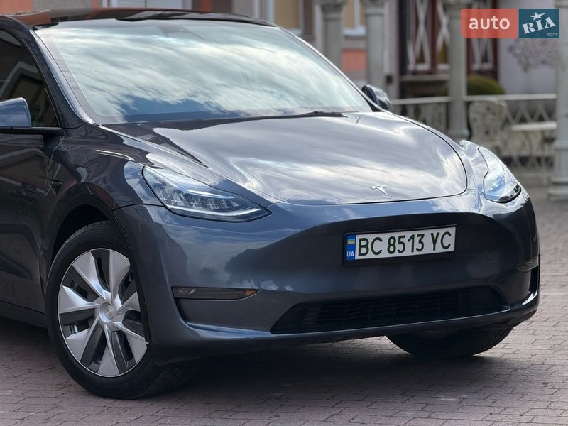 Внедорожник / Кроссовер Tesla Model Y 2022 в Стрые