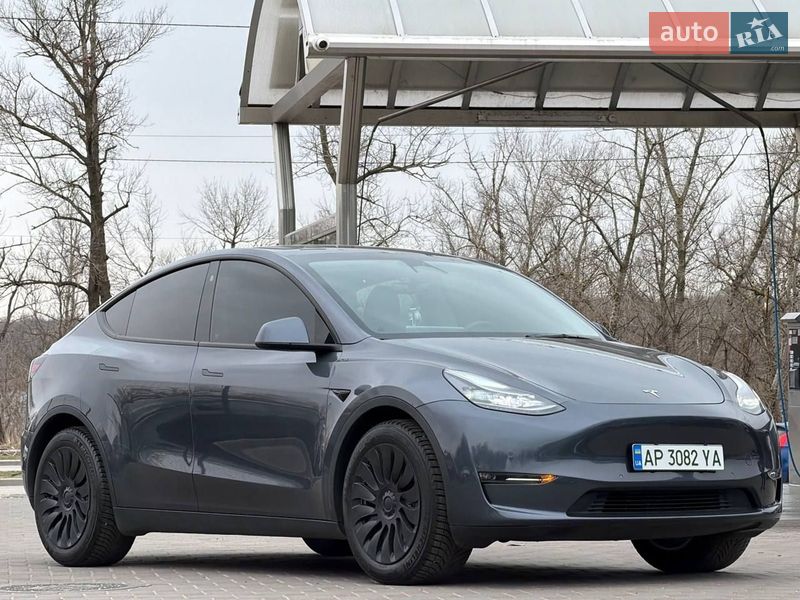 Tesla Model Y 2022 Tesla Model Y 2022
