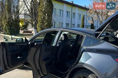 Внедорожник / Кроссовер Tesla Model Y 2024 в Киеве
