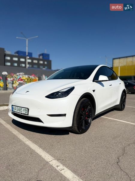 Позашляховик / Кросовер Tesla Model Y 2022 в Києві фото 12 Позашляховик / Кросовер Tesla Model Y 2022 в Києві
