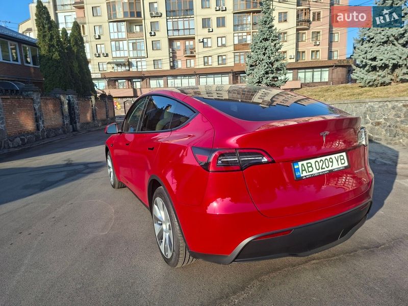 Внедорожник / Кроссовер Tesla Model Y 2023 в Виннице