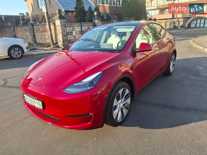 Внедорожник / Кроссовер Tesla Model Y 2023 в Виннице