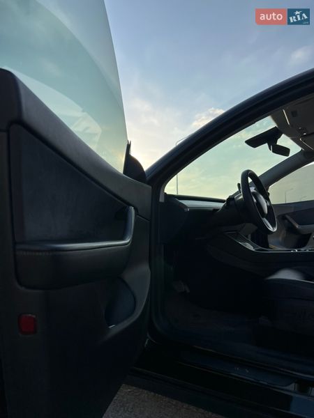 Позашляховик / Кросовер Tesla Model Y 2021 в Вінниці фото 20 Позашляховик / Кросовер Tesla Model Y 2021 в Вінниці