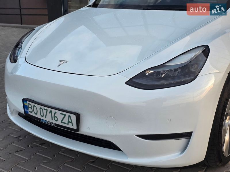 Позашляховик / Кросовер Tesla Model Y 2022 в Тернополі фото 11 Позашляховик / Кросовер Tesla Model Y 2022 в Тернополі