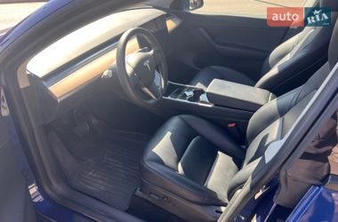 Внедорожник / Кроссовер Tesla Model Y 2020 в Киеве