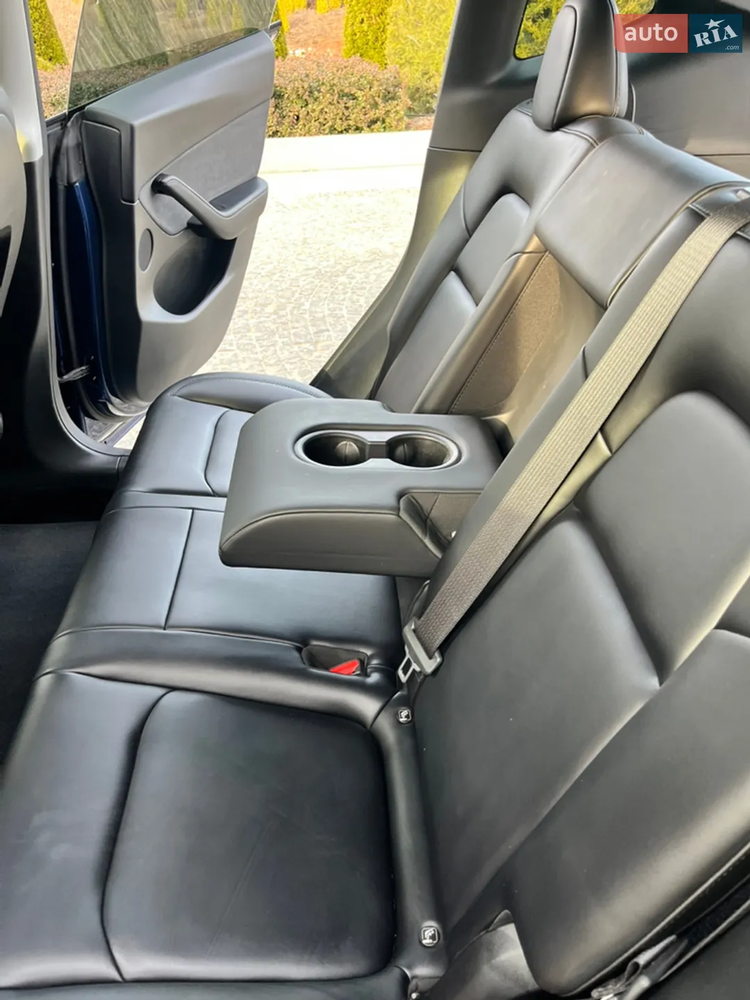 2022 Tesla Model Y - мініатюра 33