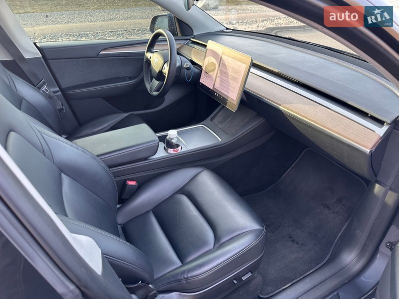 Внедорожник / Кроссовер Tesla Model Y 2023 в Днепре фото 7 Внедорожник / Кроссовер Tesla Model Y 2023 в Днепре