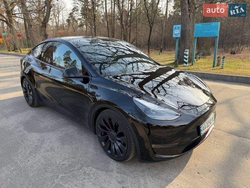 Внедорожник / Кроссовер Tesla Model Y 2022 в Киеве фото 7 Внедорожник / Кроссовер Tesla Model Y 2022 в Киеве