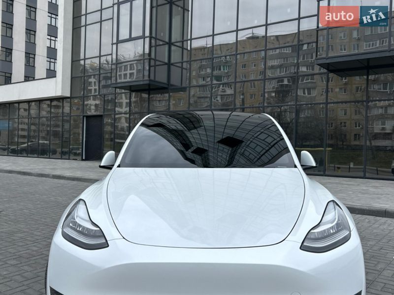 Внедорожник / Кроссовер Tesla Model Y 2023 в Днепре фото 19 Внедорожник / Кроссовер Tesla Model Y 2023 в Днепре